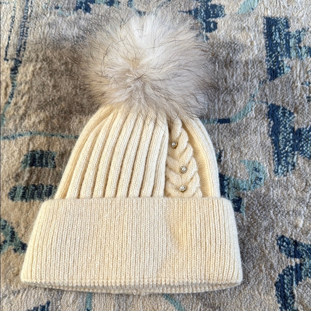 LOFT Cream Knit Hat with Pom Pom